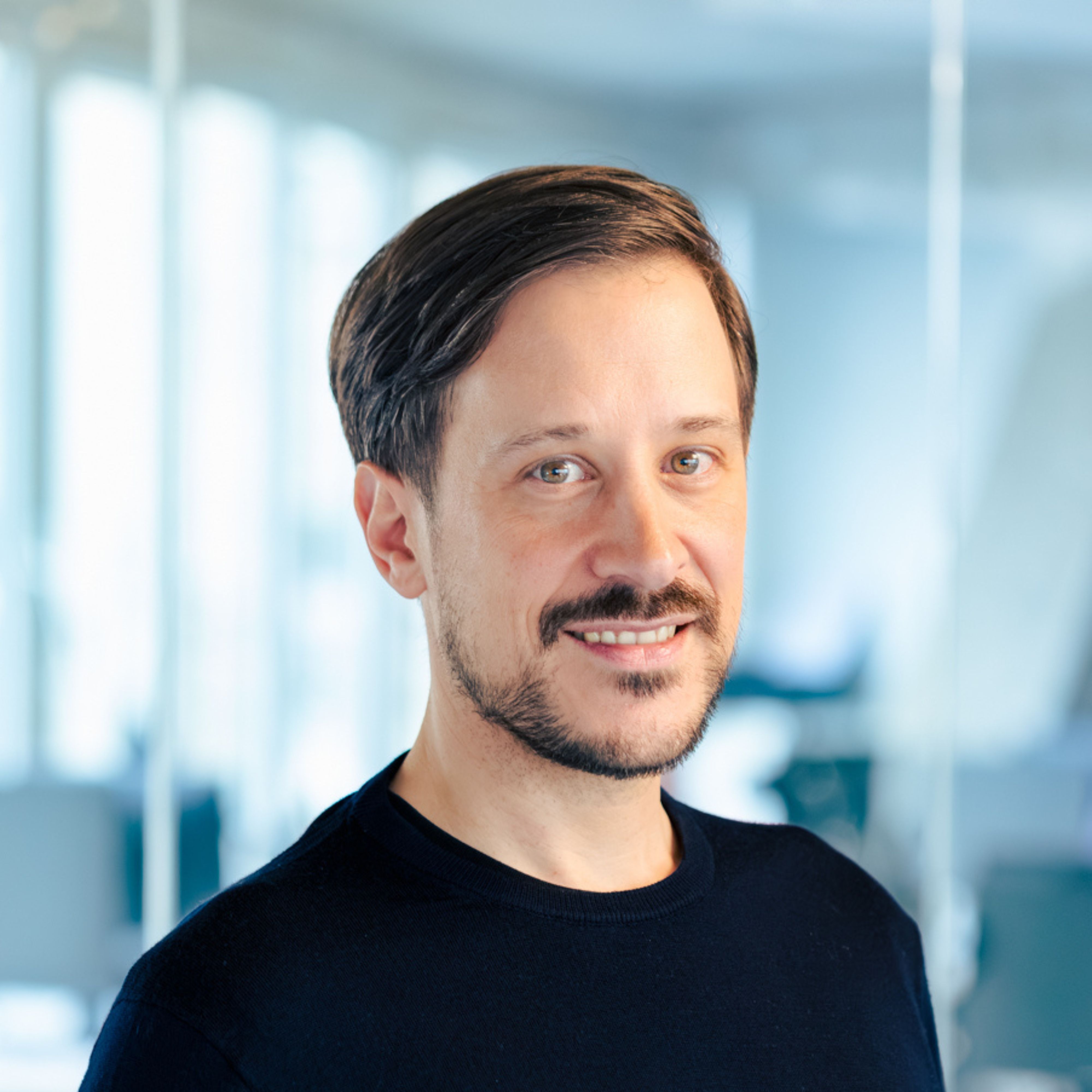 Portrait picture of Niko Felger, Head of Engineering – Technology at DigitalService