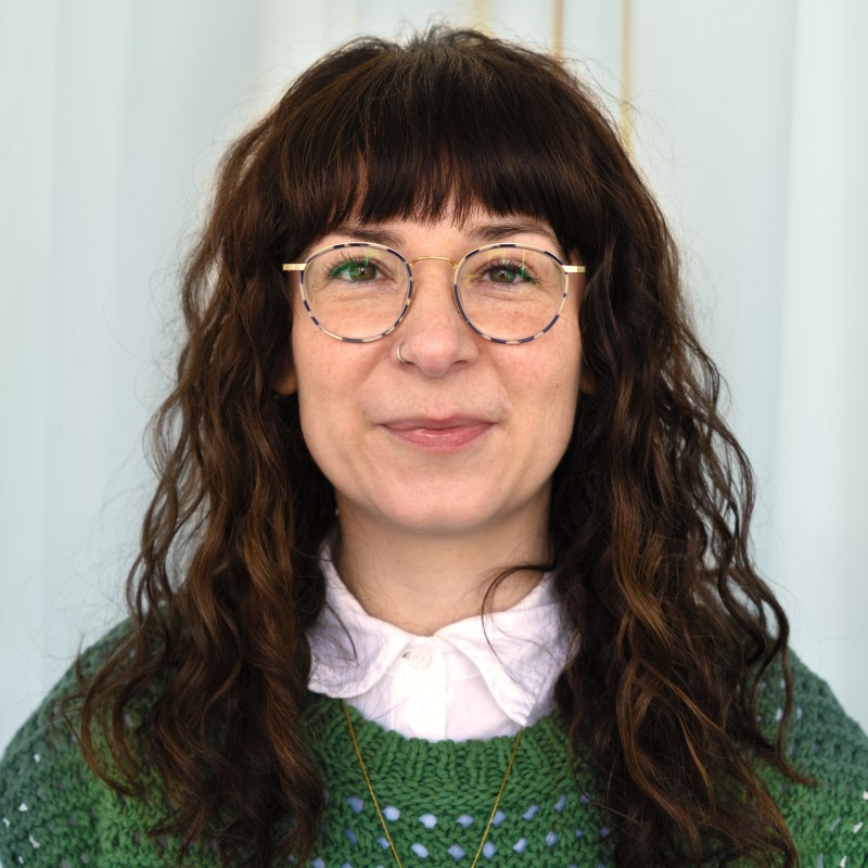 Porträtfoto von Susanne Henatschel