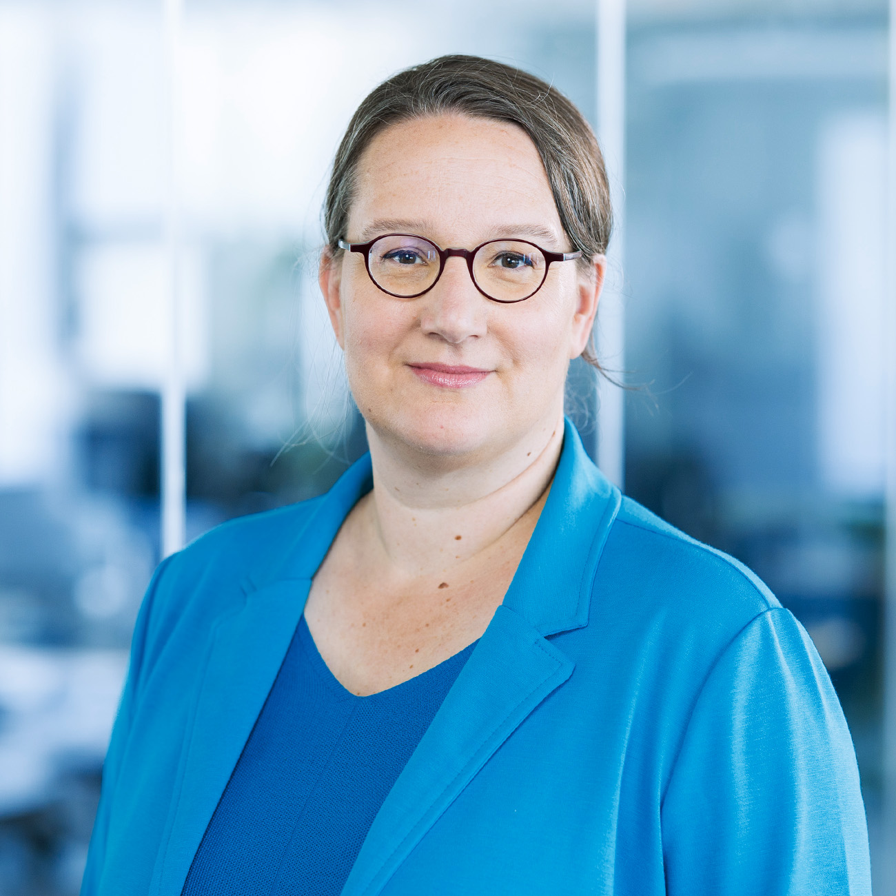 Portrait picture of Julia Müller, Communications Manager at DigitalService