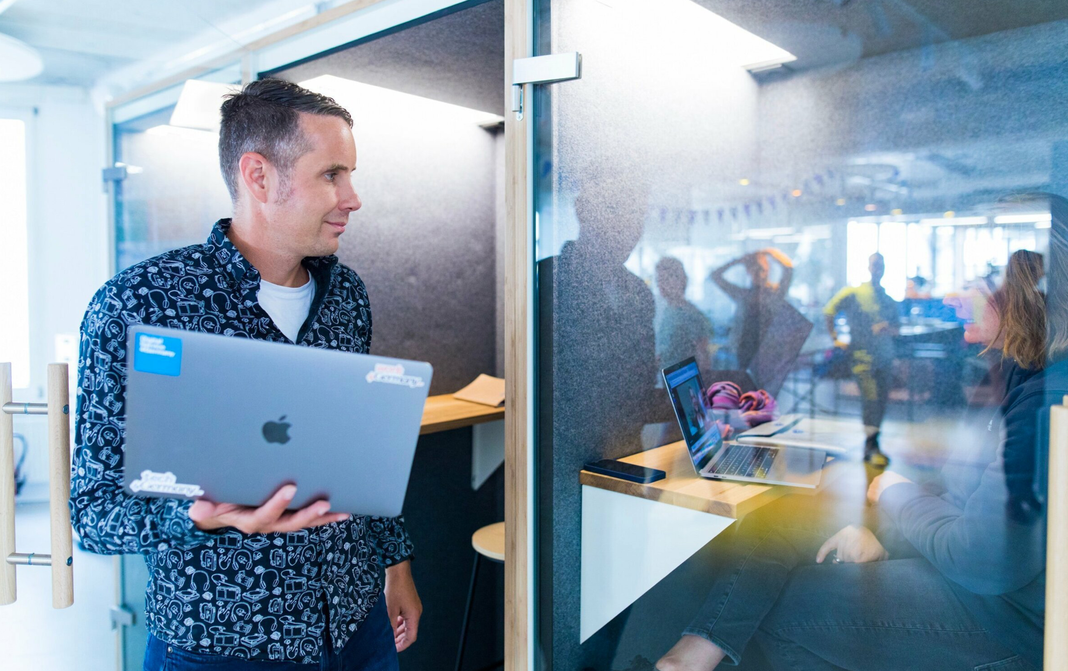 Employee with laptop